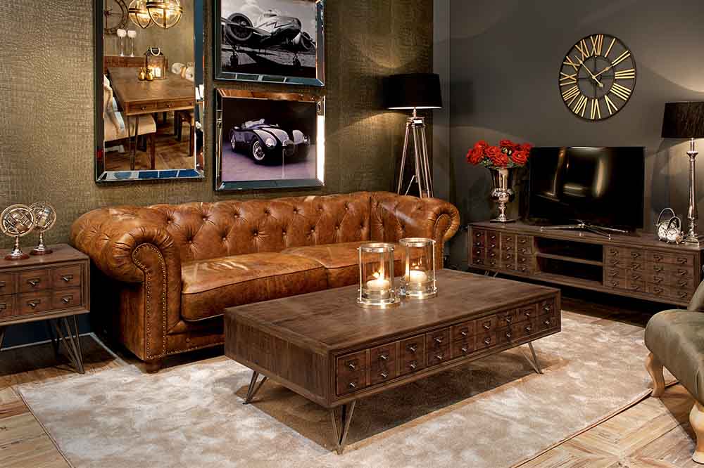 Brown Chesterfield Leather Sofa in Living Room