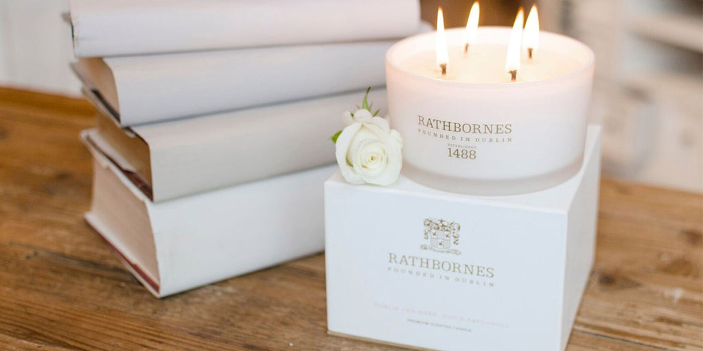 Rathbornes White Pepper and Honeysuckle Luxury Candle and Box