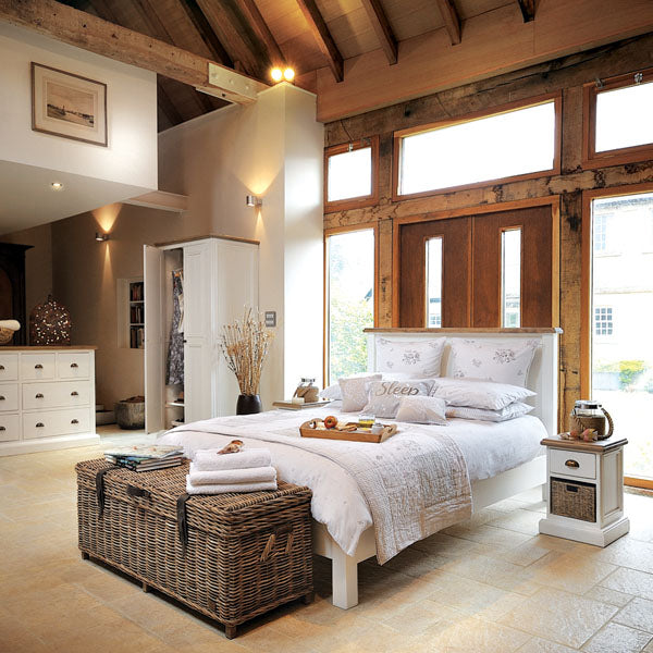 Savannah Reclaimed Wood Bedroom