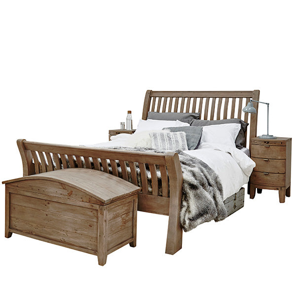 Winchester Rustic Reclaimed Wood Bed